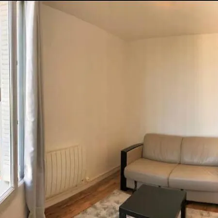 Апартаменты Confortable 2 Pieces Proche Paris Кламар